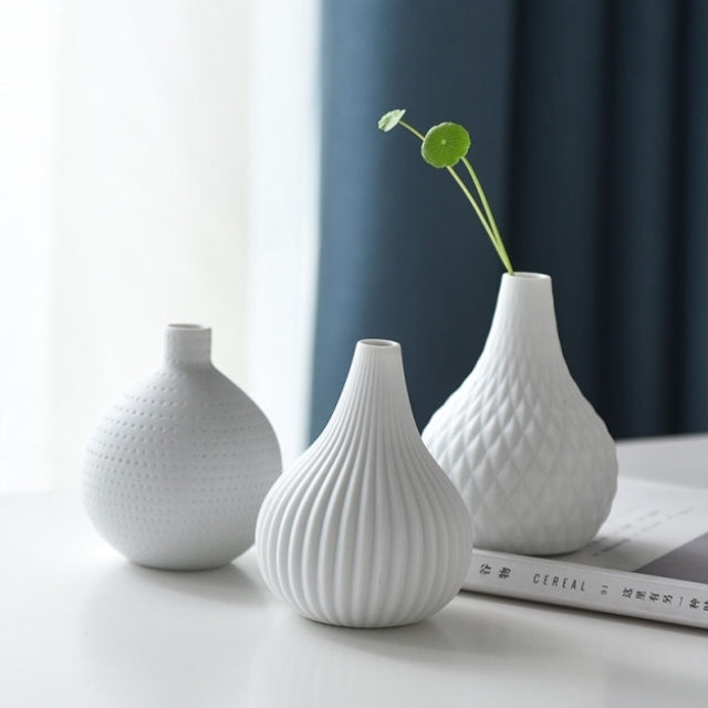 Nordic Style White Ceramic Vase Set – Modern Minimalist Decorative Flower Vases